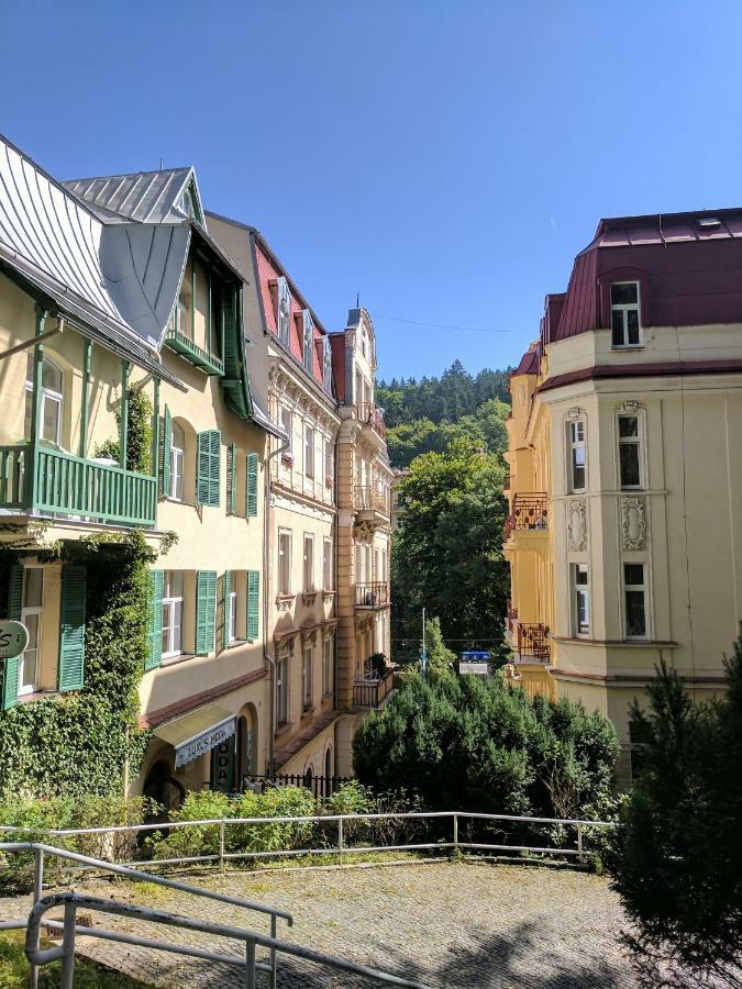 Apartman St. Vladimir Kirche Apartment Marianske Lazne Exterior photo